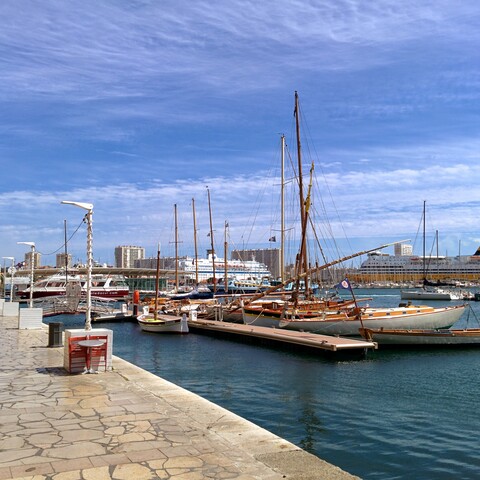 DjangoCon Europe 2014 -- Harbor on the island DjangoCon Europe 2014 -- Harbor on the island