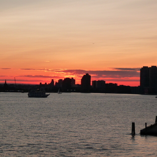 View from the Staten Island Ferries to Downtown Manhattan